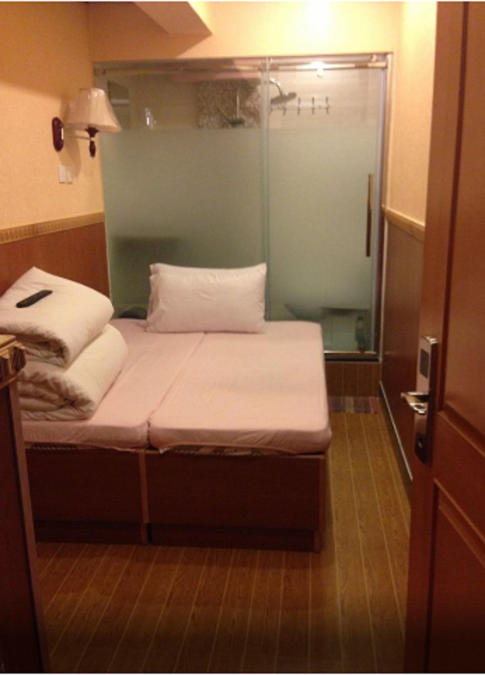 New Garden Hostel Hong Kong Exterior photo